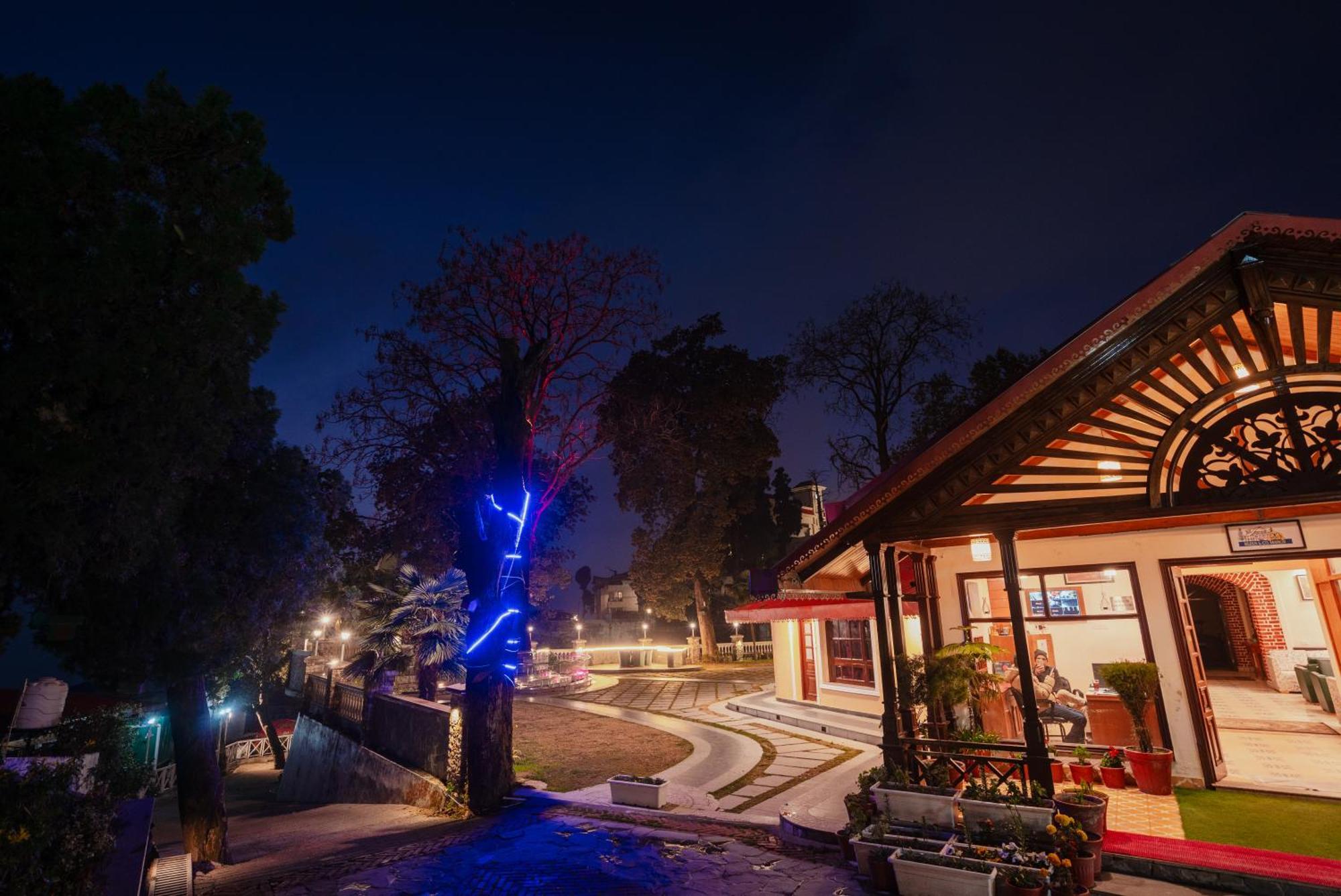 Hotel Bliss & Company By Hnh 3*
