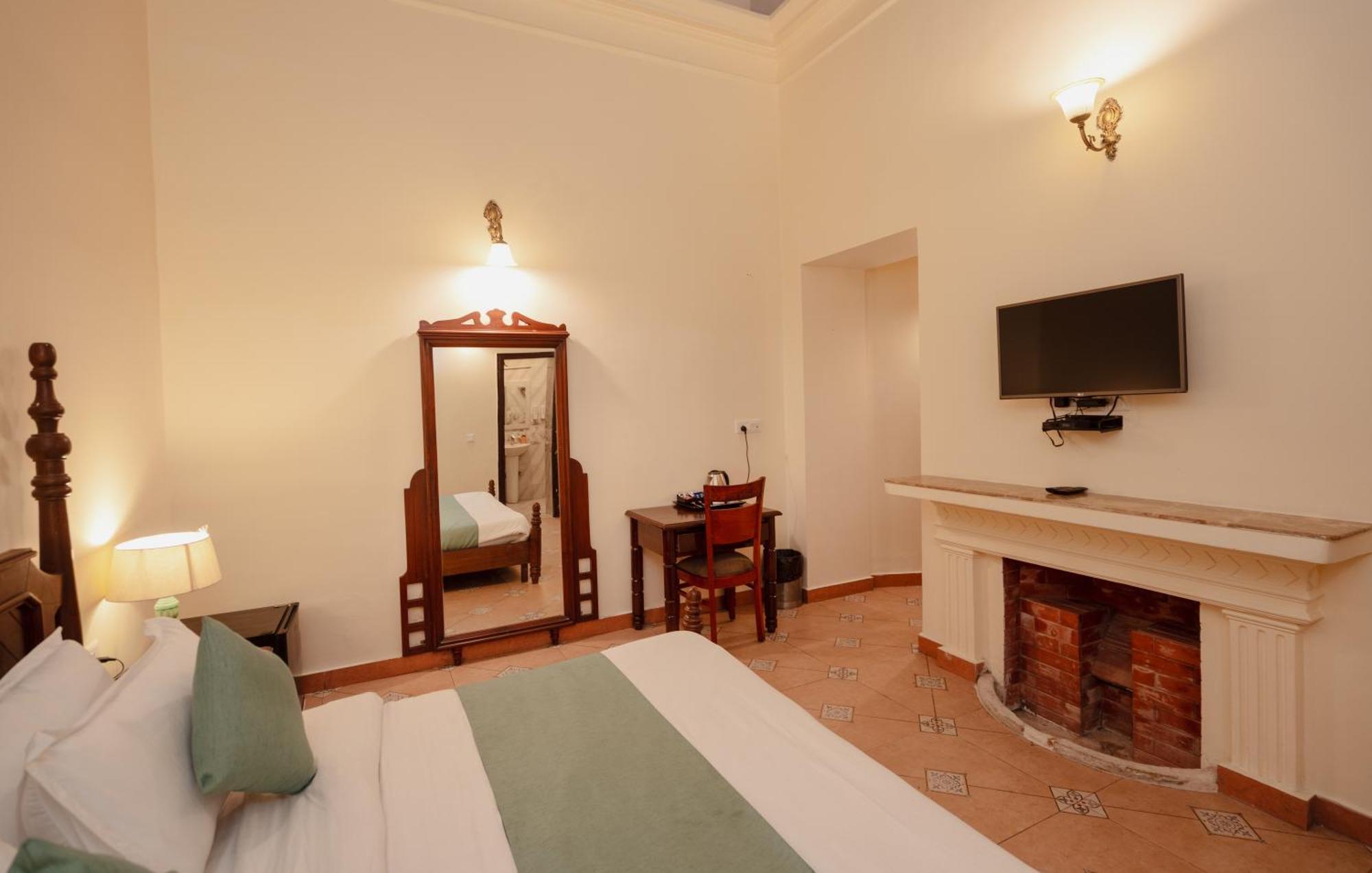 Bliss & Company By Hnh Hotel
